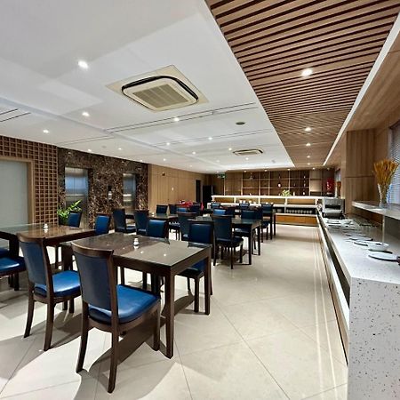 Starlet Hotel Nha Trang Exterior foto